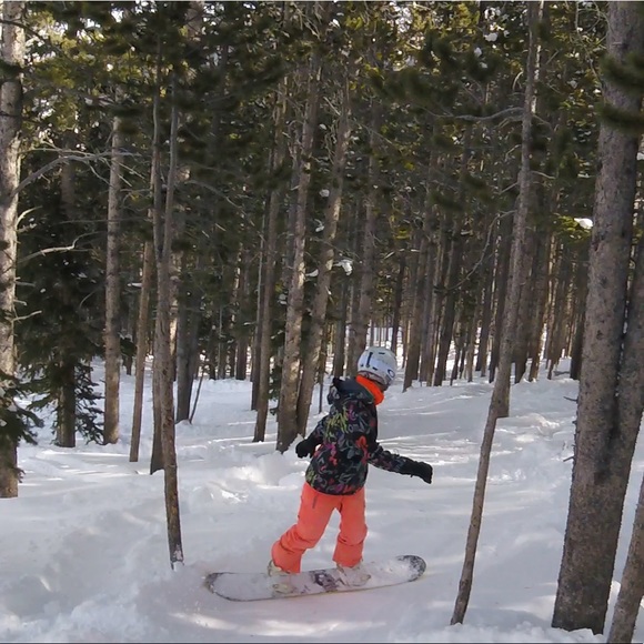 Meet your Posher, Melissa - Picture 1 of 1